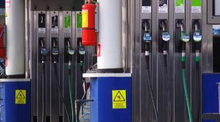 Trucuri simple care îți reduc consumul de carburant cu până la 30%