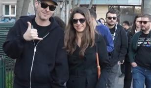 O plimbare de duminică a devenit un fenomen național. Mii de oameni descoperă oraşele din ţară, la pas