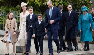 Lumea împărțită între război și pace. Cum a fost sărbătorit Paștele în familia regală britanică