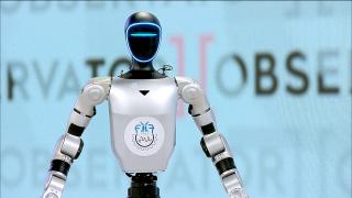 De la filme SF la realitate. Fiirion, robotul umanoid care învață și dansează, prezent în platoul Observator