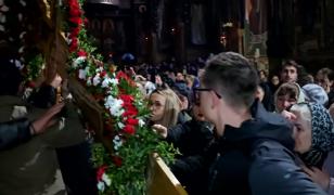 Tradiţii şi obiceiuri în Vinerea Mare. Ce nu trebuie să faci astăzi, în ziua morţii şi îngropării Domnului