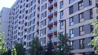 Poliţia verifică poliţa. Ce amenzi riscă cei care nu au asigurare obligatorie pentru locuinţe