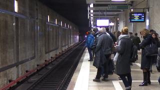 Transportul cu metroul în Capitală, mai scump decât în Praga. Tarifele care intră în vigoare de la 1 mai