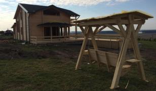 Casa poetului Mircea Dinescu a fost incendiată. A ars din temelii