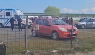 Un bărbat de 77 de ani a intrat cu maşina în mai mulţi oameni în Călăraşi. Ar fi încurcat frâna cu acceleraţia