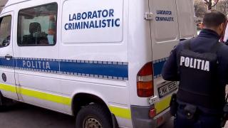 Tânără de 30 de ani, moartă după un scandal cu iubitul de 86 de ani. Ar fi decedat de la alcool şi droguri