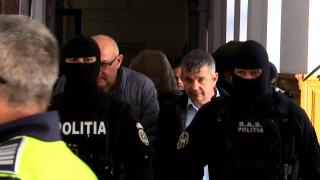 Arestări în cazul baronilor mituiţi în serie de 