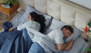 De ce e indicat să dormim separat de partener din când în când: 