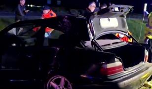 Condusă spre moarte de iubit. O tânără de 23 de ani a murit după ce maşina în care se afla a lovit un stâlp