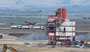 Un nou tronson din A8 a fost atribuit: va avea 4 tuneluri, 36 de poduri și pasaje și 3 noduri rutiere