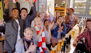 Britanicii nu vor rămâne fără bere la Mondial. Guvernul a înfiinţat 