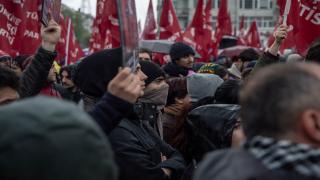 Proteste masive și violențe de 1 Mai la Istanbul și Atena. Ce este mișcarea 
