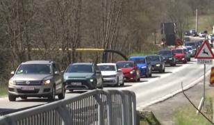 Sfârşit de minivacanţă în coloană. Test de răbdare pentru şoferi: 