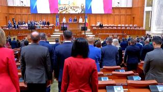 Negocieri om la om înaintea moţiunii. Ce va face PNL dacă PSD şi AUR dărâmă Guvernul