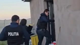 Hoţii care furau doar din casele primarilor au fost prinşi: au sustras bijuterii de zecii de mii de euro