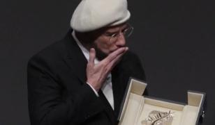 John Travolta, moment istoric la Cannes. Actorul a izbucnit în lacrimi în faţa a zeci de celebrități