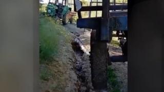 Accident cumplit în Argeș. Un bărbat a murit strivit sub tractor