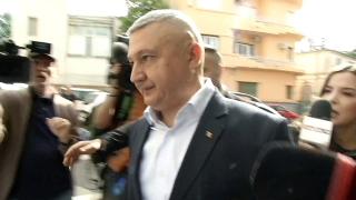 Cum a ajutat-o Vlad Gheorghiţă pe fiica unui alt general să se angajeze în Armată
