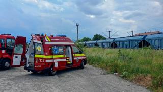 Un băiat de 12 ani din Târgu Neamţ, în stare gravă după s-a urcat pe un tren şi s-a electrocutat