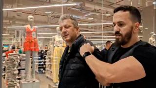 Un bărbat din Timişoara şi-a înjunghiat amanta, supărat că l-a despărţit de soţie: "M-a trădat"