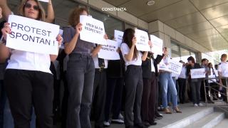 Grevă la ANAF: angajații nu au venit la serviciu sau au refuzat munca. Cer grilă de salarii separată