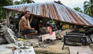 32 morţi şi peste 120 de răniţi în cutremurul puternic din Filipine