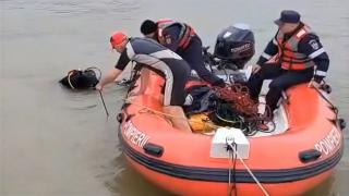 Un interlop din Brăila a murit după ce s-a răsturnat cu barca în Dunăre. Prietenul său a reuşit să se salveze