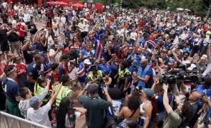 Fanii fac spectacol la CM 2026. Suporterii lui Capul Verde i-au luat pe poliţiştii din Boston la dans