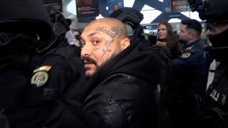 Dani Mocanu, scos din arest pentru audieri într-un nou dosar după ce s-a filmat cu lei şi tigri
