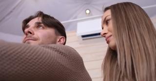 Aproximativ 1 din 4 adulți prezintă caracteristici de atașament evitant. Cum afectează asta relaţiile de cuplu