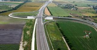 Autostrada A0, magnet pentru investitori: Prețurile terenurilor au explodat. Cât costă metrul pătrat