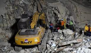 Bilanţul cutremurului din Venezuela a ajuns la 589 de morţi. Familiile caută supravieţuitori printre ruine