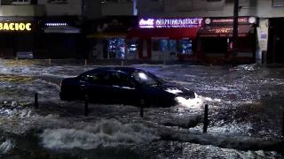 Şoferii cu maşinile distruse de furtună şi fără CASCO intră în lupta pentru bani. Ce trebuie să demonstreze