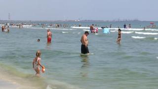 Vacanța la mare costă mai mult din iulie. Cât plătesc turiștii pentru o noapte de cazare