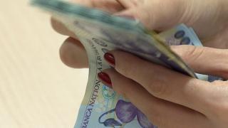Şedinţă crucială la BNR. Experţii stabilesc azi dacă modifică sau menţin rata dobânzii-cheie la 6,5%