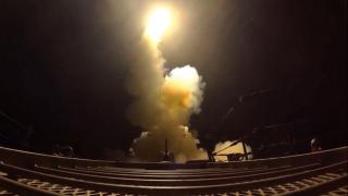 Americanii și iranienii continuă să se atace. Miza luptei este controlul asupra Strâmtorii Ormuz