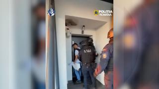 1.000 de români au ieşit ilegal la pensie mai devreme. Au plătit chiar şi 10.000 de euro
