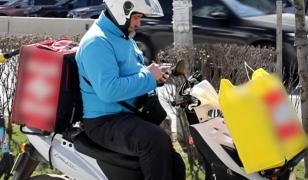 Se schimbă regulile pentru angajarea muncitorilor din Asia. Ce obligaţii vor avea agenţiile