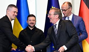 De ce a fost dat afară omul care a revoluționat armata Ucrainei, Mihailo Fedorov