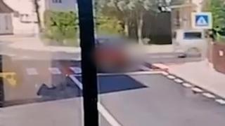 Femeie de 71 de ani din Bistriţa-Năsăud, lovită pe trecere de un şofer care dădea cu spatele