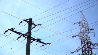 Industria cu 90% marjă de profit, la limita legii. Românii i-au îmbogăţit plătind cele mai mari preţuri din UE