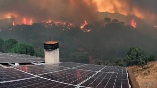 Incendiile apocaliptice din Europa, la 2 km de zonele locuite. "Flăcări de 20 de metri înălţime"