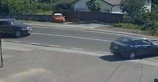 Accident cumplit în Prahova, după ce un bărbat de 70 de ani a încălcat o regulă cunoscută de toţi şoferii