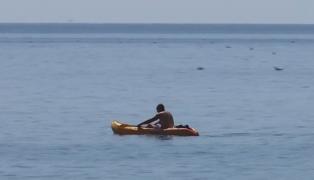 Sporturile nautice, atracția verii pe litoral. Cât costă o oră de paddle sau kitesurfing