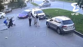 Momentul în care fiul unui miliardar rus spulberă două persoane cu Lamborghini-ul și se înfige într-un bloc