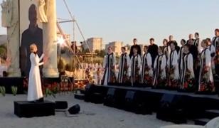 Magie pe malul mării. 6.500 de oameni au ascultat cele mai frumoase melodii ale Corului Madrigal