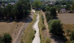 Pești care se zbat pe uscat și fântâni goale. Seceta lovește România: 