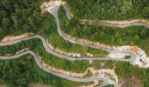 Transluncani, noua șosea spectaculoasă care face concurență Transfăgărășanului. A cucerit deja mii de turiști