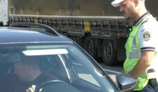 Poliţiştii au făcut "curăţenie" printre vitezomanii din Mehedinţi. Zeci de şoferi au rămas fără permis
