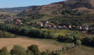 Comuna aflată la 30 km de Cluj care oferă teren gratis pentru casă. Condiţia impusă de primărie